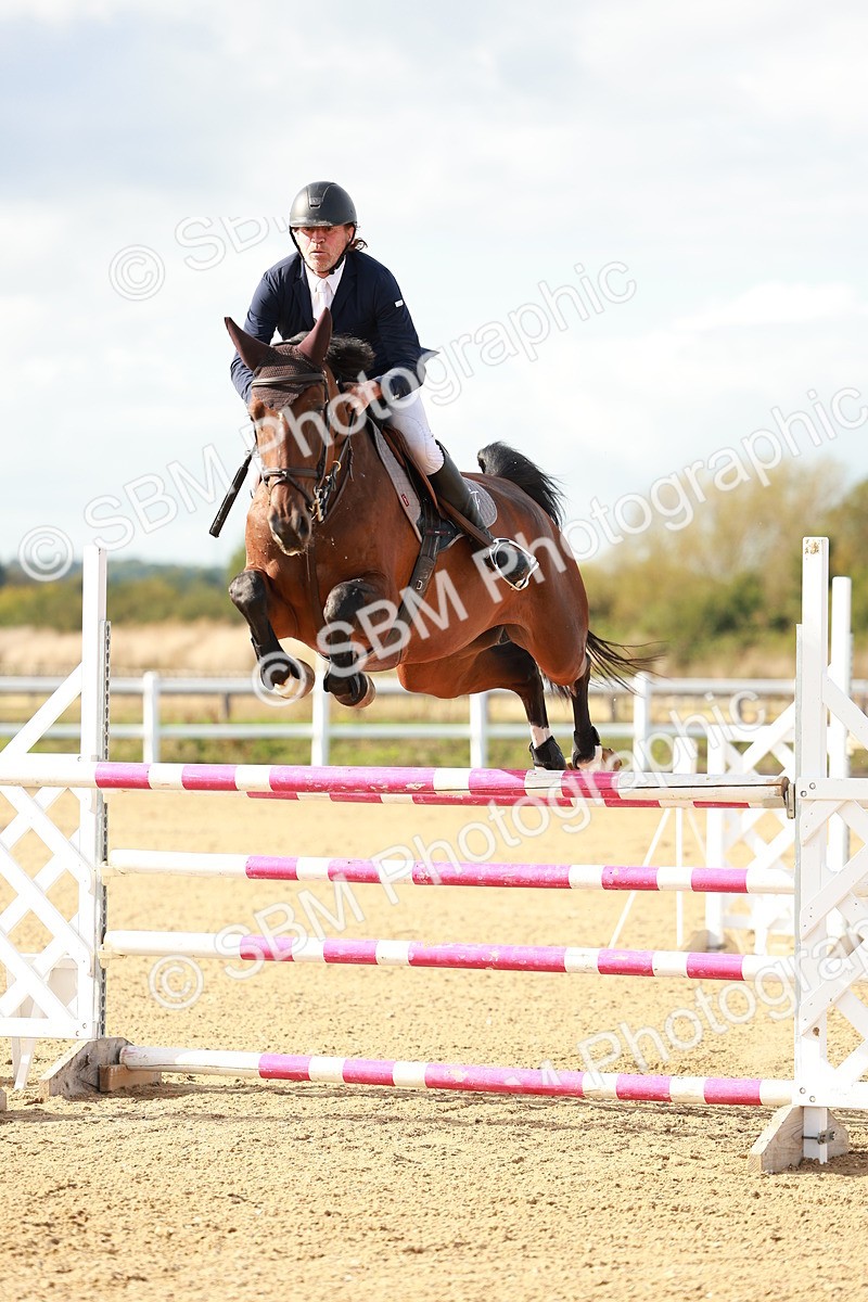 SBM_001971 - Class 5 - Senior Foxhunter - 1.20m