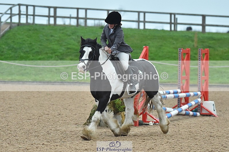 231119A-095626-04488 - Sun Cls 17+18 Club and Schools 70cm