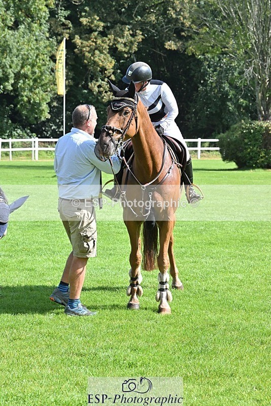 230909-120038-05356 - Cls 11 Snr Foxhunter & 1.20m Open