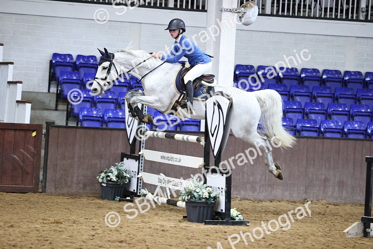 SBM_005703 - Class 17 - Senior Newcomers 1.10m