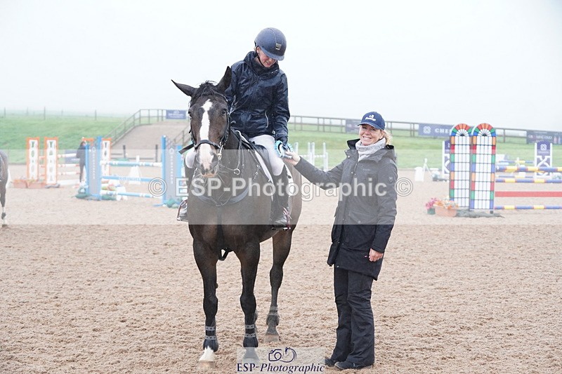 241006A-133602-07027 - Cls 20 Snr Newc & 1.10 Open