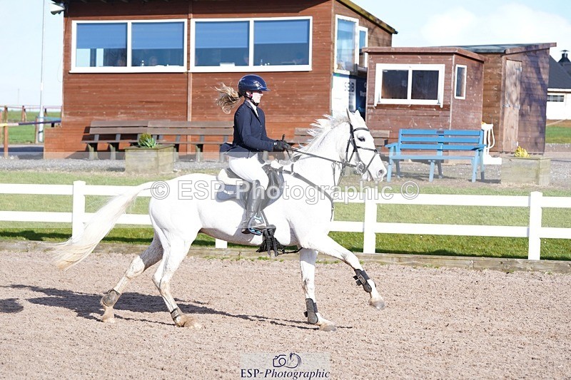 250222-151120-02412 - Cls 15 Foxhunter and 1.20m Open