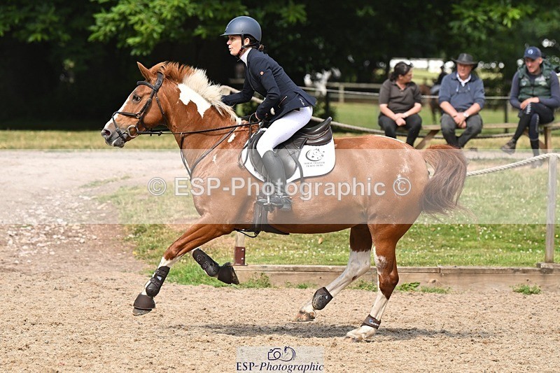 240704-103517-00677_Cls 6 British Novice and 90cm Open - 078-979-6412