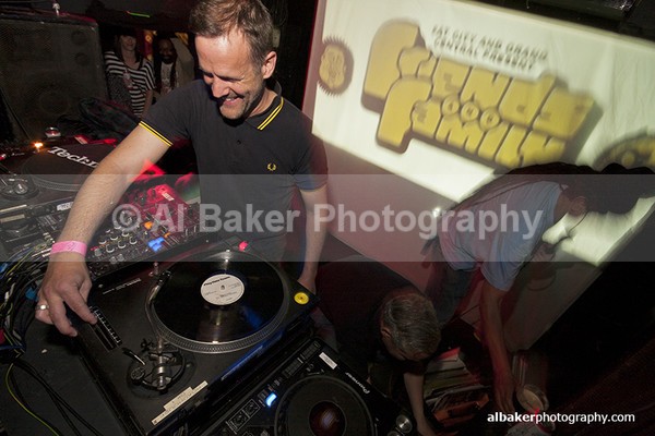 154 - Friends-&-Family @ the-roadhouse 02.05.15 (b)