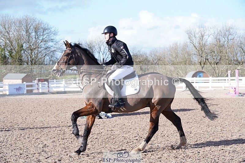 250222-150110-02365 - Cls 15 Foxhunter and 1.20m Open