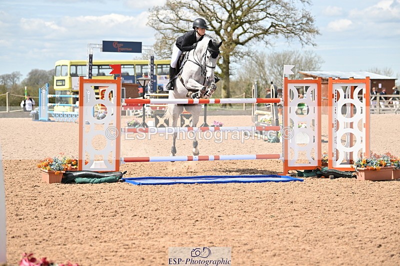 240418A-140731-04241 - Cls 9, 2 Star Big Tour 1.40m