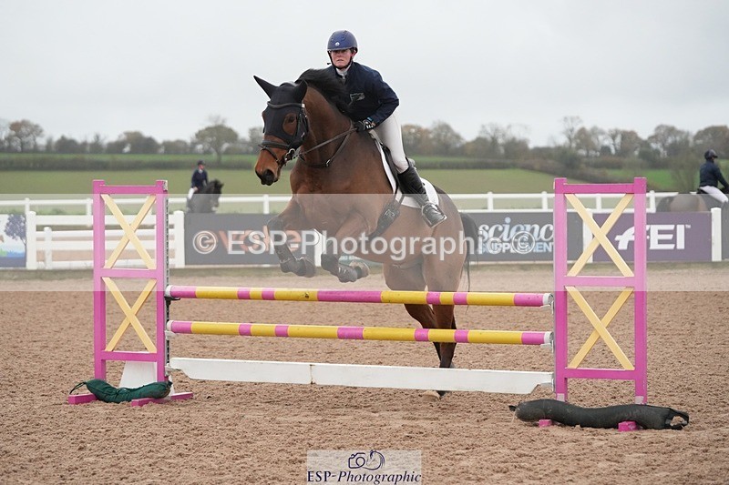 251109-083222-03021 - Cls 15 British Novice and 90cm Open