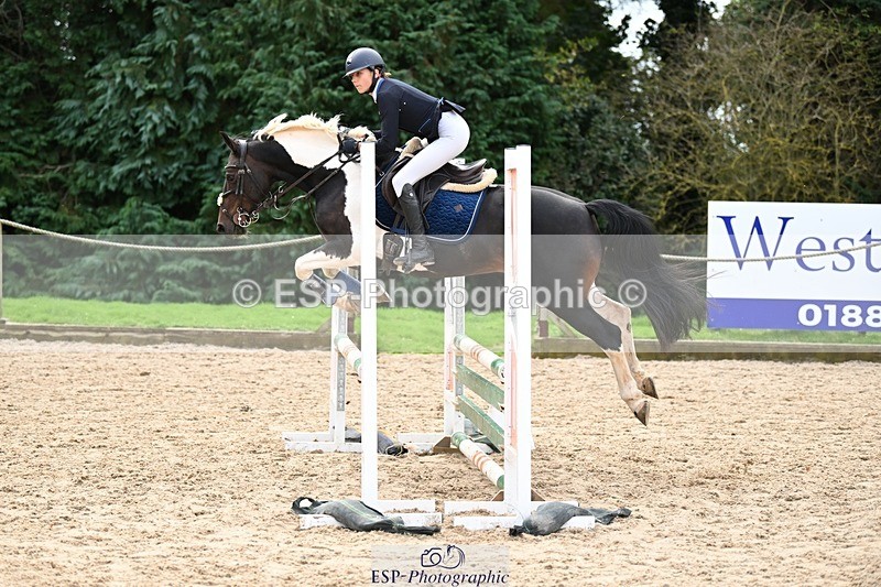 240929-112110-00385 - Cls 2 80-85cm Start to 12.05 CW