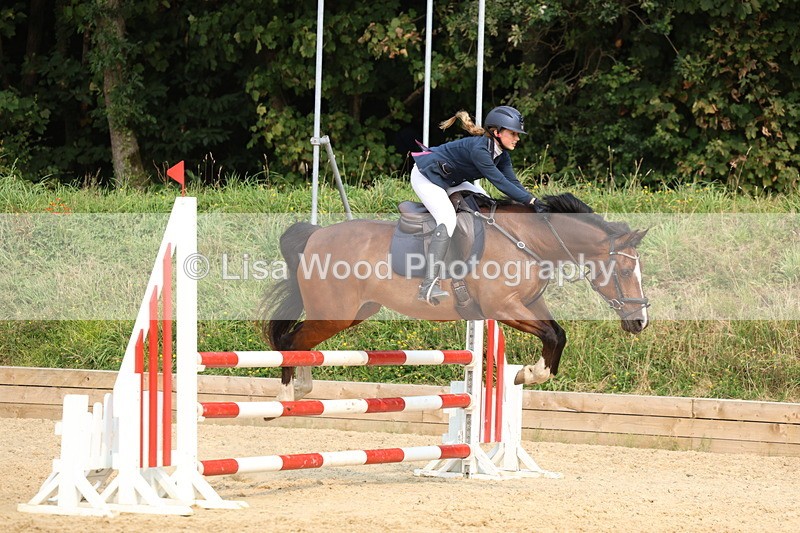 3E7A3085 - Class 14: Pony Discovery/90cm open