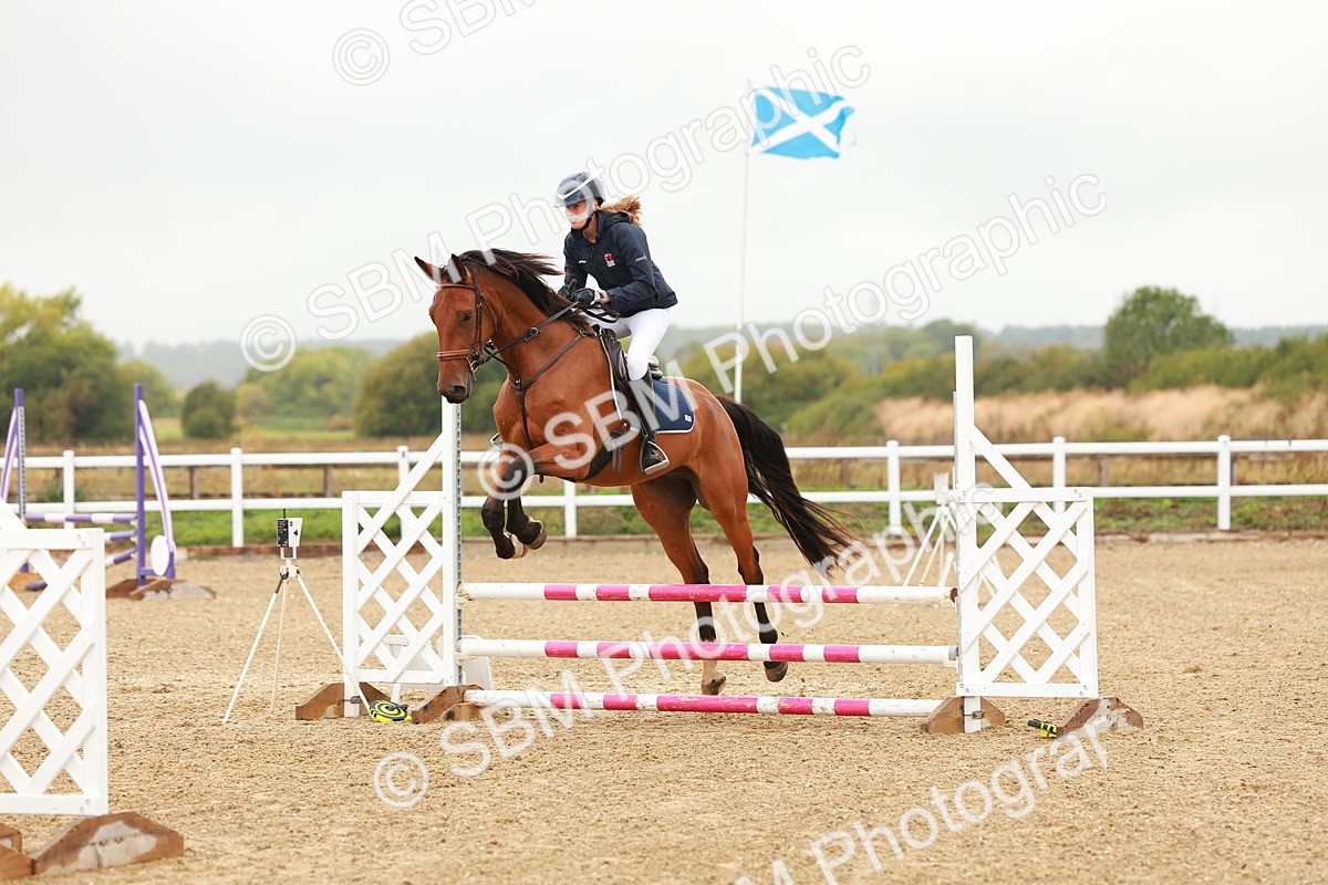 SBM_000121 - Class 1 - Clear Round