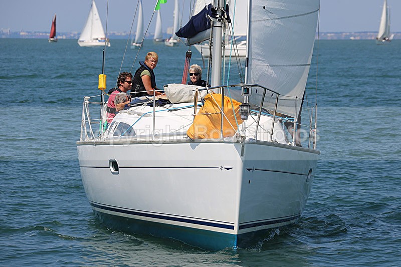140621 GBR8751T WT7A2844 - ROUND THE ISLAND - 21st June 2014