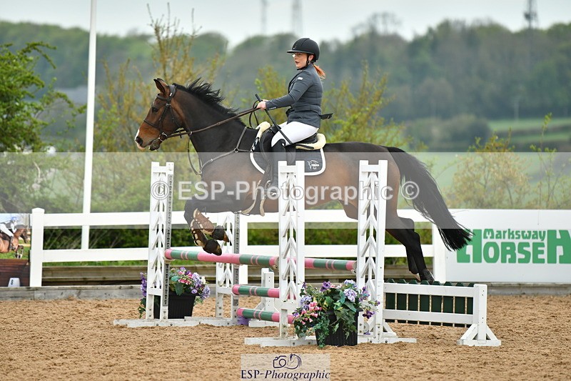 230504A-121029-01221 - Cls 3 85cm Amateur Quali