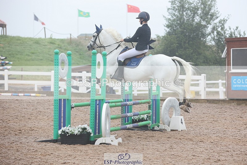 240630A-084841-11310 - Cls 30 British Novice and 80cm Open