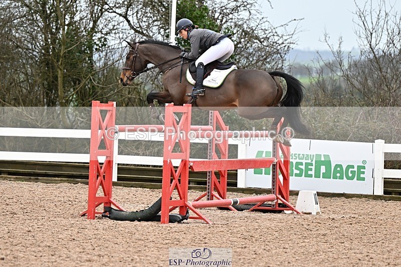 250129-134455-00489 - Cls 06 Foxhunter & 1.20m Open