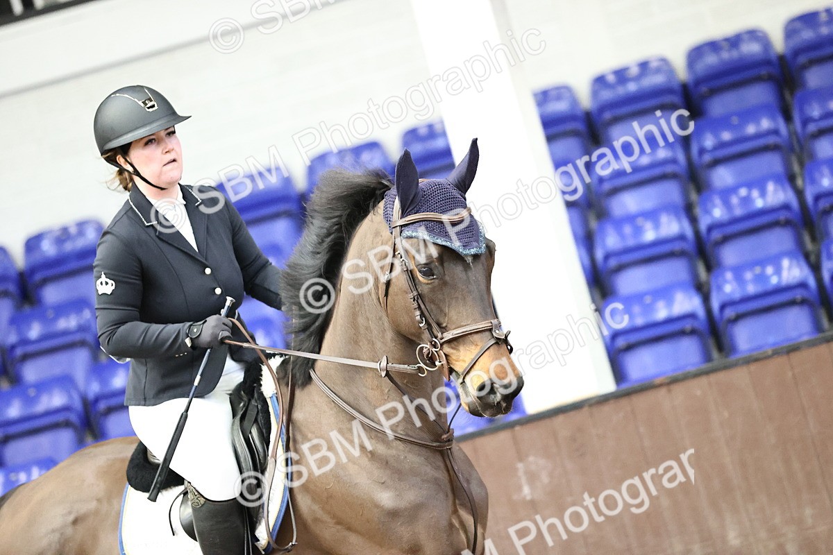 SBM_006181 - Class 16 - Senior Newcomers - 1.10m Open