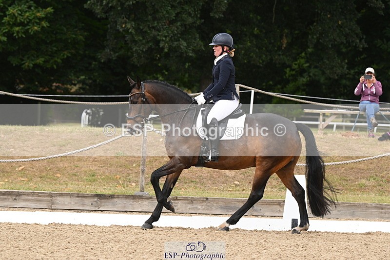 250720A-121458-10193 - 098-Becky.Littleton-Optical.Illusion