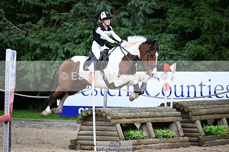 241117-140056-04375 - Cls 3 90-95cm 13.00 to 14.00