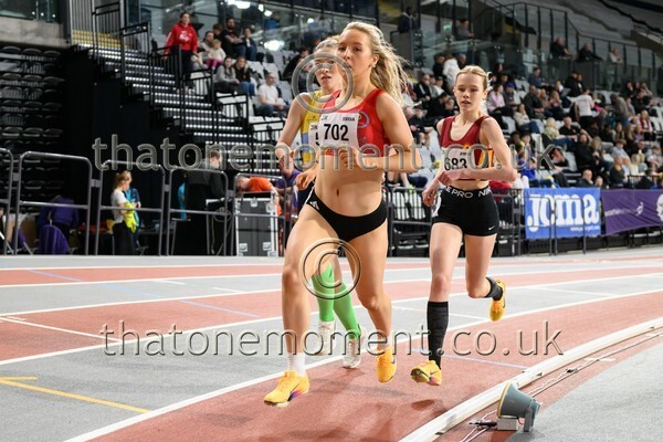 Age26SAT-819283 - Track Female Set One