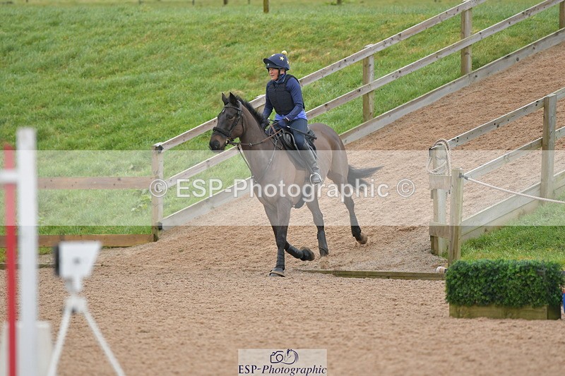 240203A-101244-00053 - 70cm