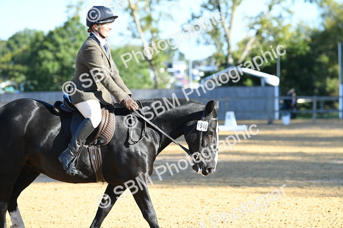 SBM_16102 - D4 - Small Tour Championship - Intro B