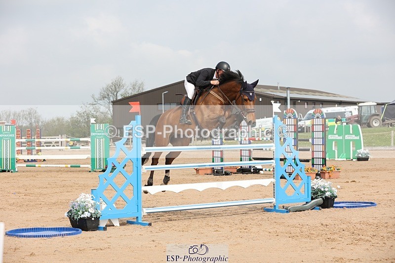 250424-105037-03259 - Cls 33 Young Horse 7yr old