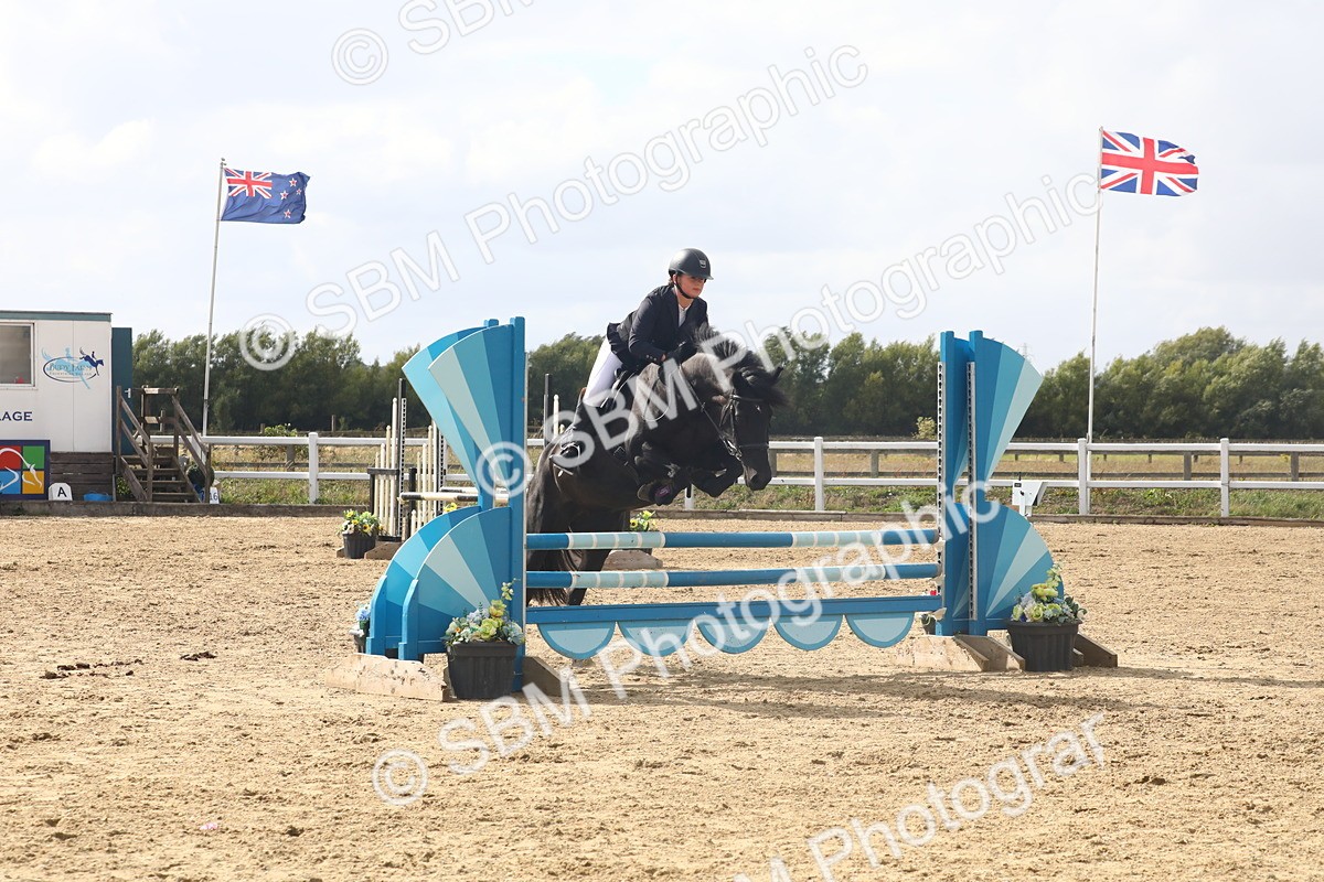 SBM_007937 - Class 10 - 80cm Champs