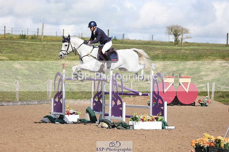 240419A-154817-08950 - Cls 10, 2 Star Big Tour 145cm  15.45 to 16.35 break