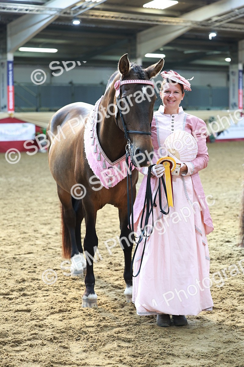 SBM_12147 - Class 103 - IH Costume