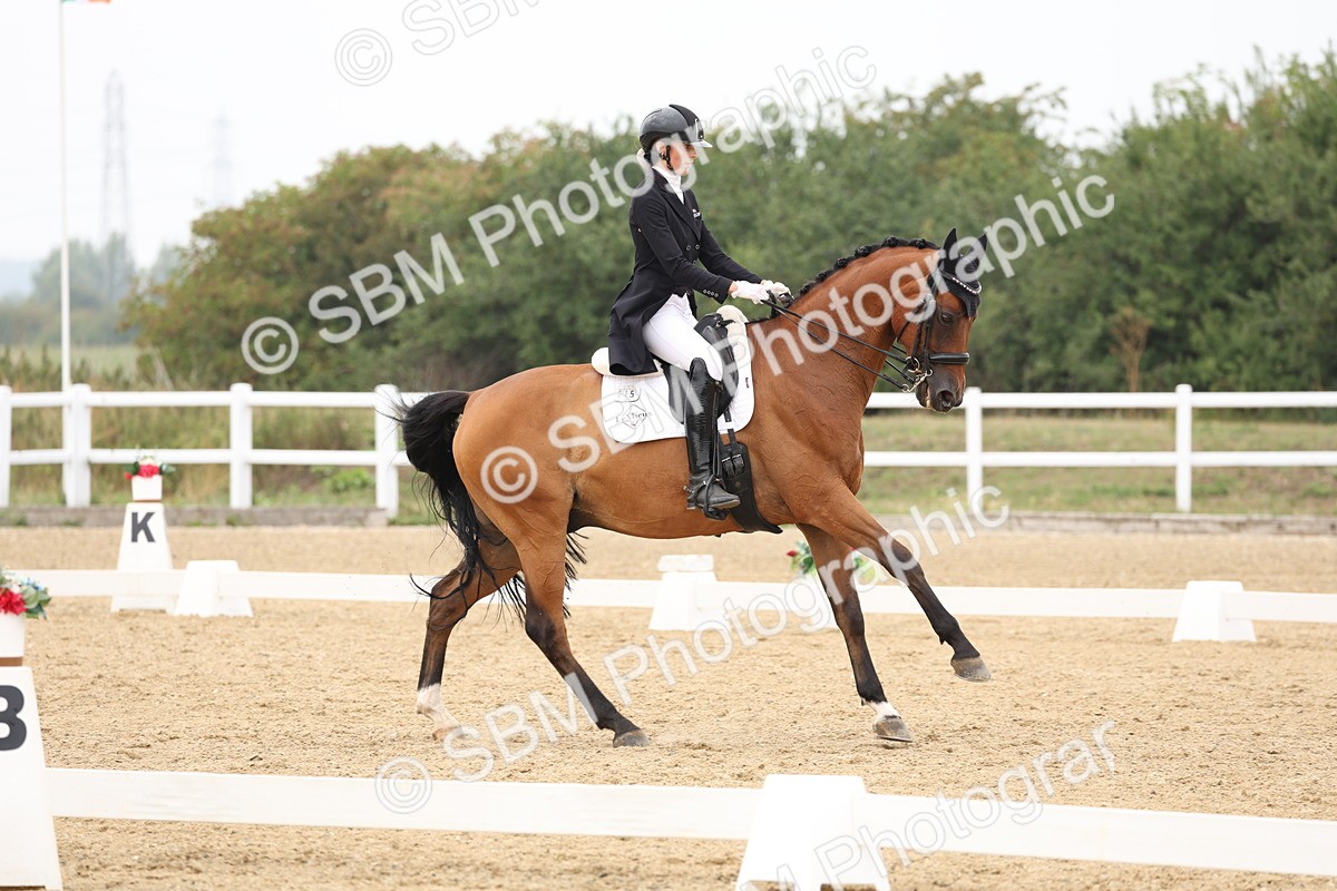 SBM_008078 - Class 10 - FEI INT I - 16.10-16.50