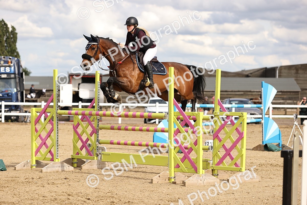 SBM_003813 - Class 13 - Senior Foxhunter - 1.20m