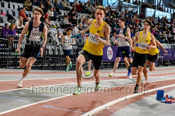 CombiMast25-914742 - Track Male Set One