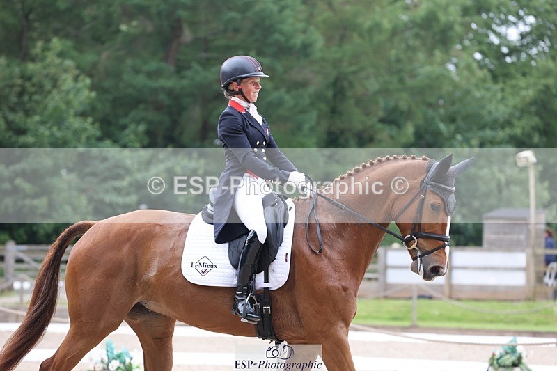 240523-150542-03027 - 233-SILVESTERS_FINESSE-Rosalind_Canter