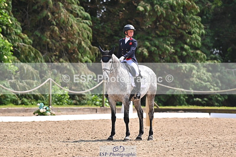 250523A-135248-07141 - B-357-Rosalind.Canter-ARMSCOTE.EXPLORER