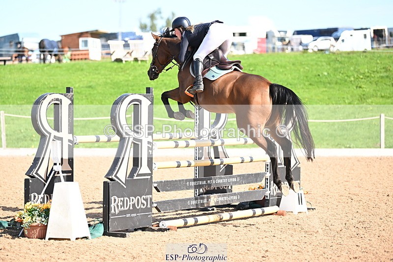 240913A-111437-03841 - Cls 14 Snr Newcomers