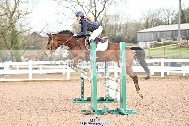 241206-094624-00077 - Cls 2 British Novice and 90cm Open