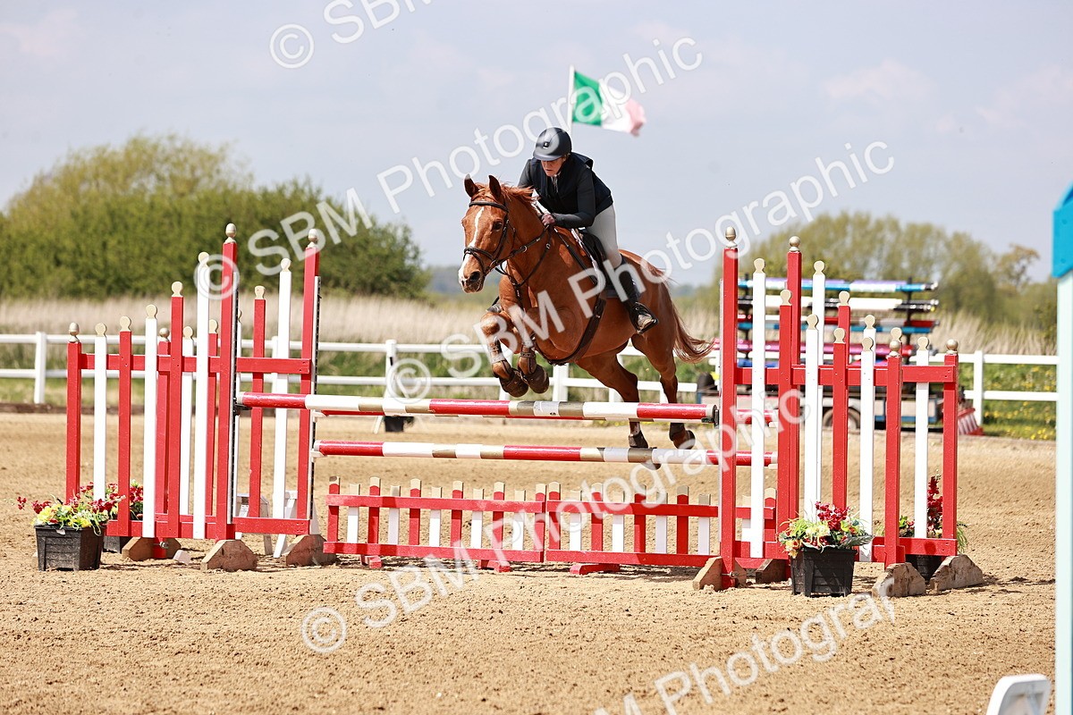  - Class 24 - Senior Newcomers - 1.10m