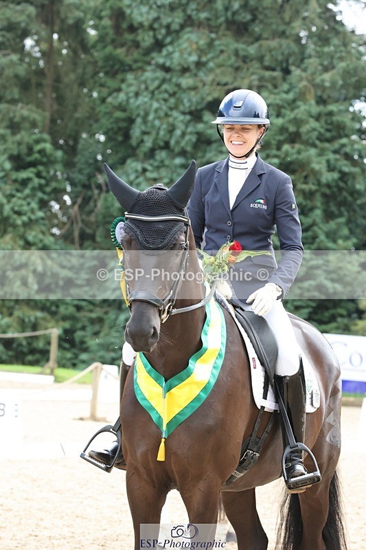 240810-132014-03281 - Medium Gold