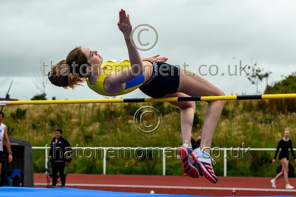 ComMast25-919873 - Field Female Set One