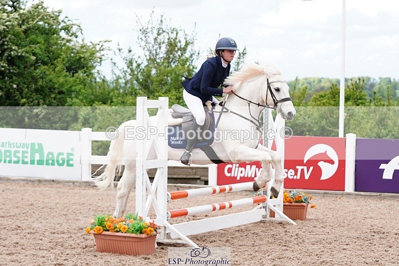 250505-121004-04299 - Cls 18+19 Club and Schools 60cm