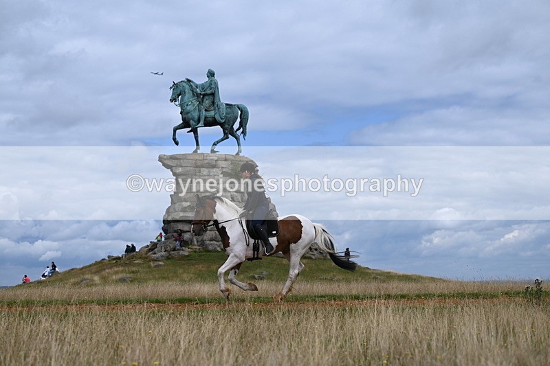DSC_6967 - Time at Statue 12:45 to 13:15