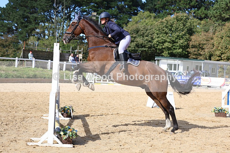 3E7A4904 - Class 9: 80cm Senior