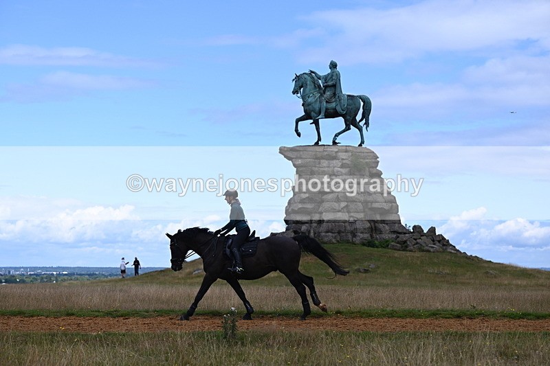 DSC_8427 - Time at Statue 13:52 to 14:33