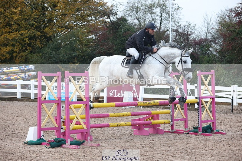 231112A-094332-03040 - Cls 17 Blue Chip Novice Winter Qualifier