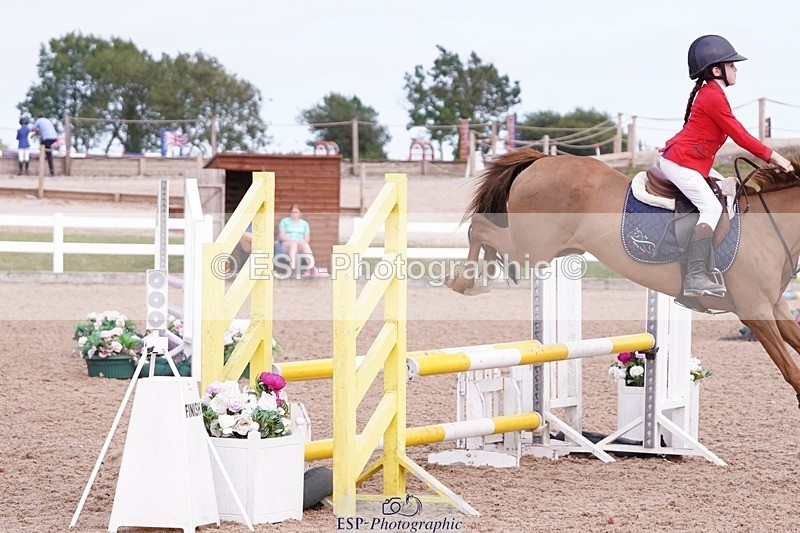 250629-171958-13217 - Cls 33 Stepping Stones 128cm and 138cm