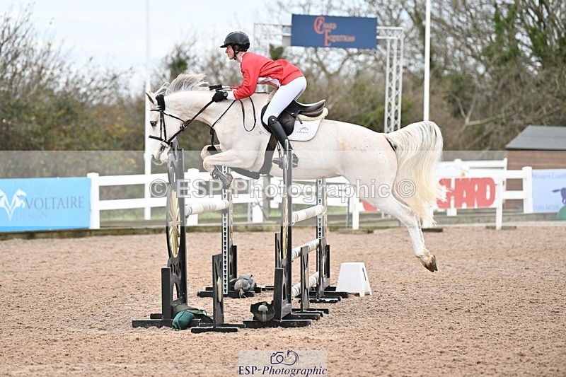 241206-122207-00687 - Cls 5 Newcomers and 1.10m Open