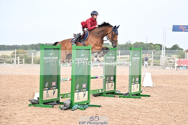 250827B-142413-00727 - Cls 6 Snr Fox 1.20m & Cls 7 1.30m