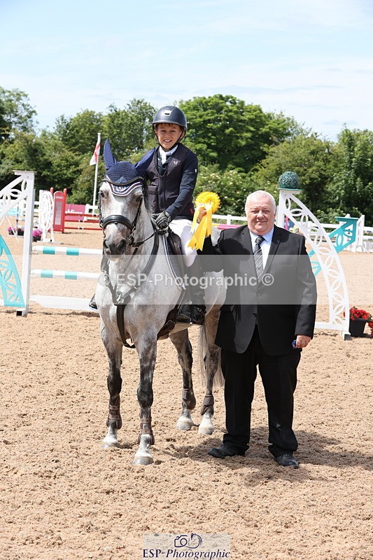 240629A-113748-04603 - Cls 17 Discovery and 90cm Open