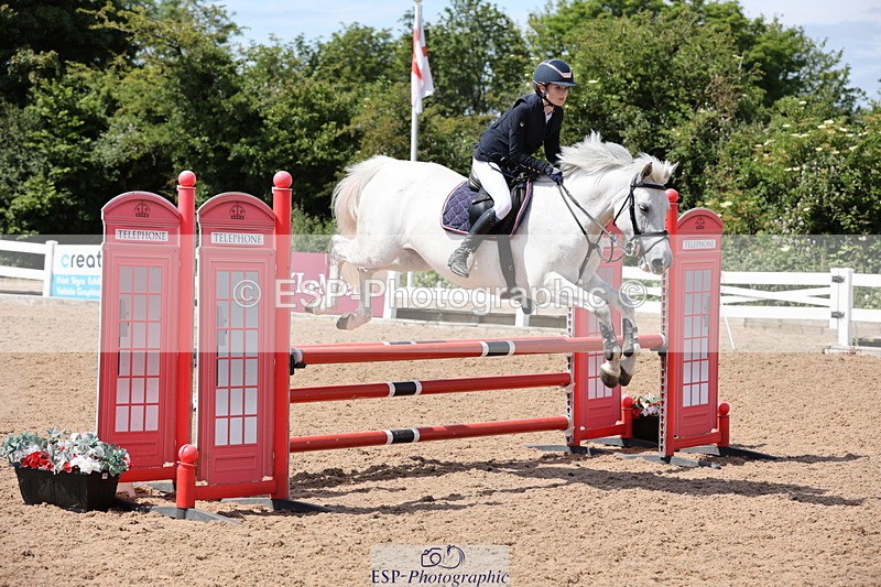 240629A-112754-04546 - Cls 17 Discovery and 90cm Open