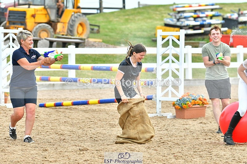 230609A-175910-01988 - Jolly Jumps Ride and Run