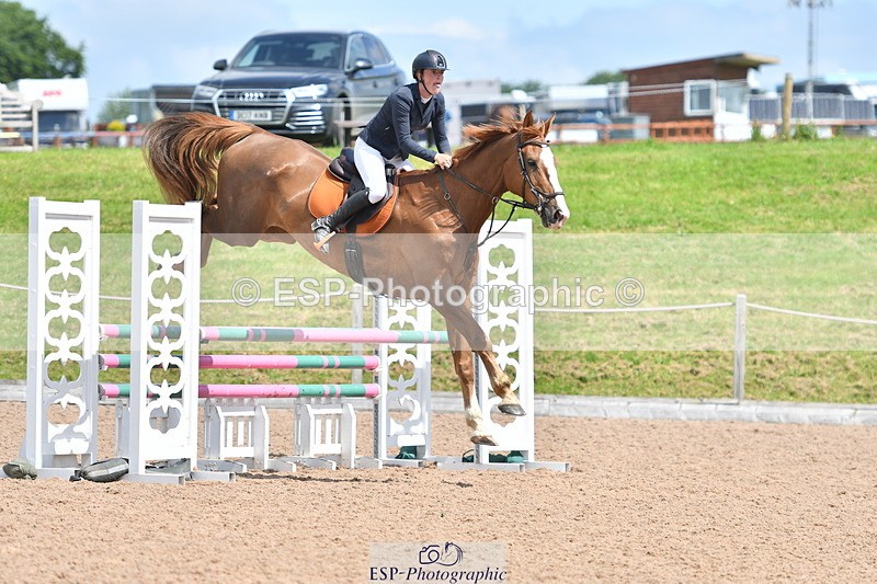 240609A-111821-04497 - Cls 17 Snr 1.05m Open